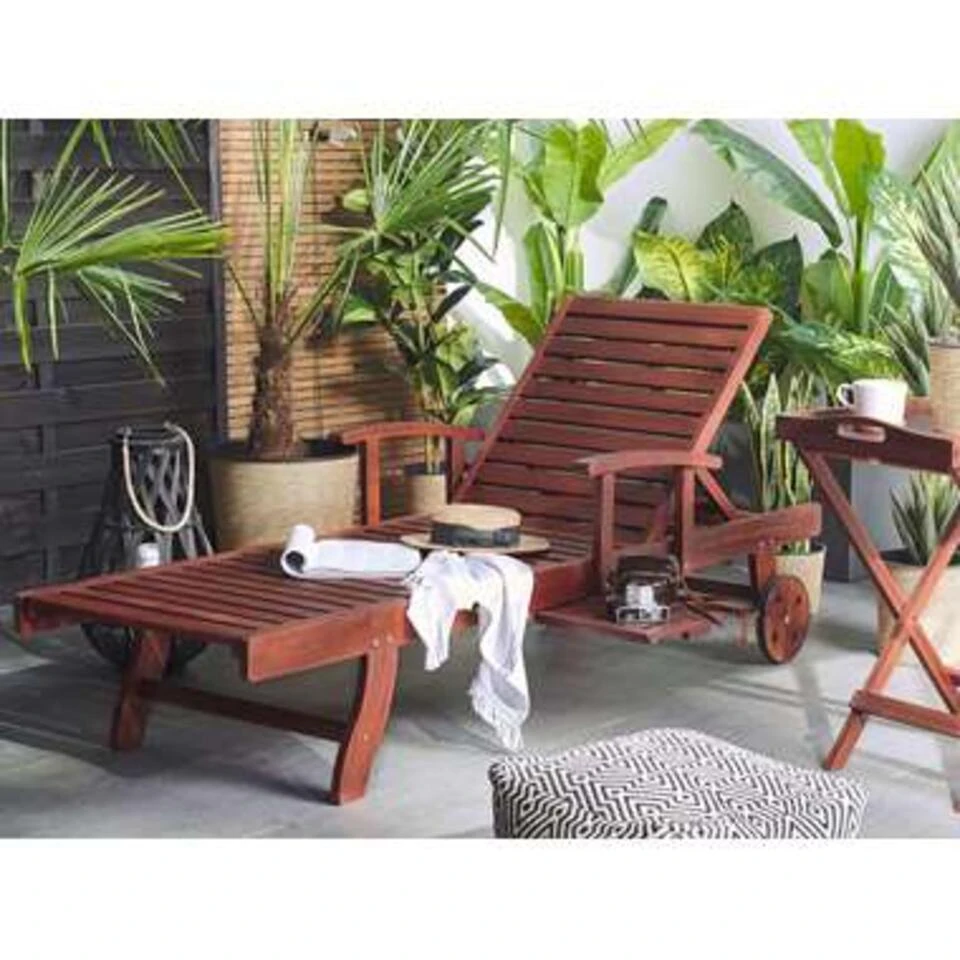 Beliani Tuinligstoel TOSCANA - Donkere Houtkleur Acaciahout 2 Beliani Tuinligstoel TOSCANA - Donkere Houtkleur Acaciahout - Image 2