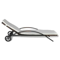 VidaXL Ligbed Met Kussen En Wieltjes Poly Rattan Bruin -BBQ En Tuin Verkoop 4b7509f341584b7ebf6d83e798618aff